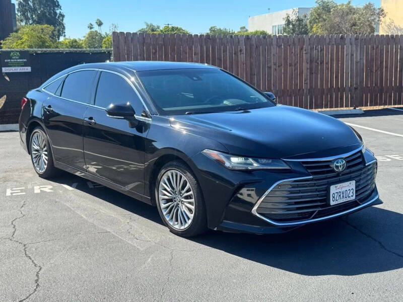 2022 Toyota Avalon Hybrid Limited