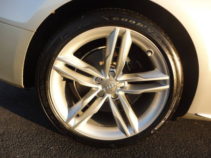 2009 Audi S5 quattro