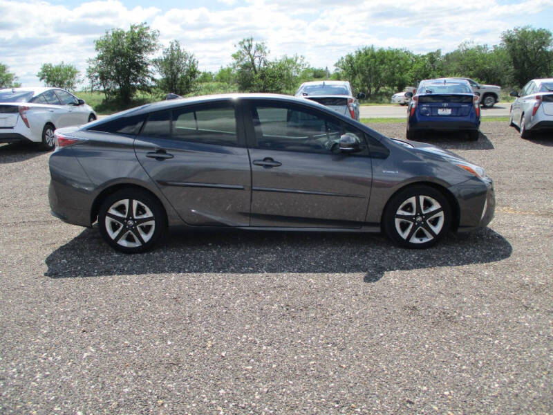 2017 Toyota Prius Three Touring