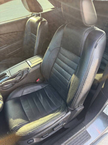 2010 Ford Mustang V6 Premium