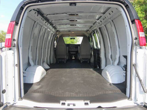 2026 GMC Savana 2500