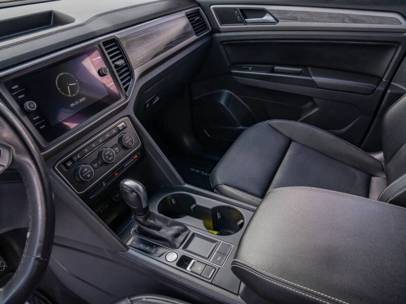 2020 Volkswagen Atlas Cross Sport