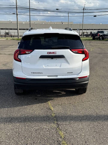 2020 GMC Terrain SLE