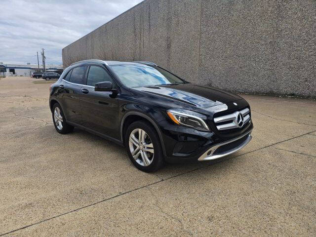 2015 Mercedes-Benz GLA for sale at Auto Place Inc. in Dallas TX