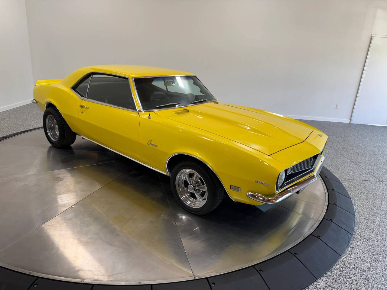 1968 Chevrolet Camaro 24