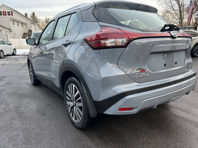2021 Nissan Kicks SV
