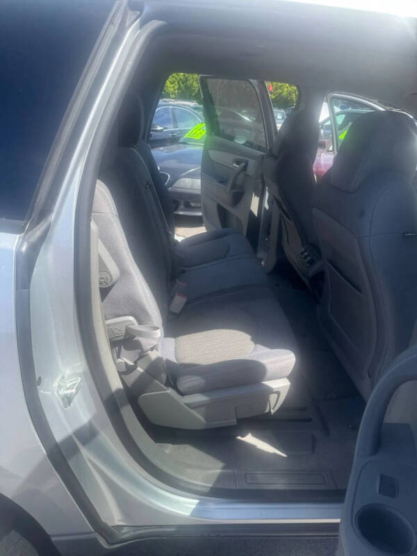 2014 Chevrolet Traverse LS