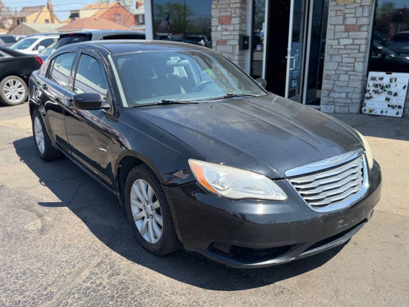 2012 Chrysler 200 Touring