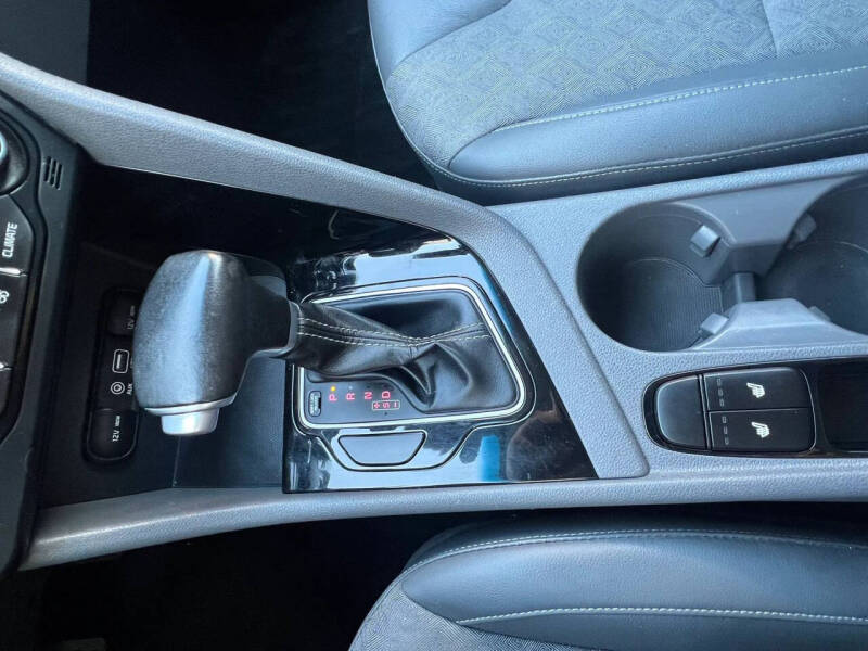 2017 Kia Niro EX