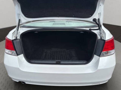 2013 Subaru Legacy 2.5i Premium