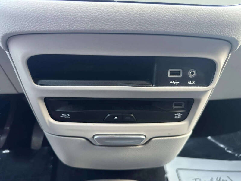 2020 Chrysler Pacifica Touring L Plus