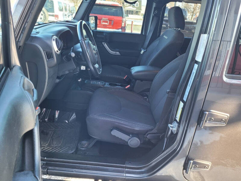 2018 Jeep Wrangler JK Unlimited Sahara