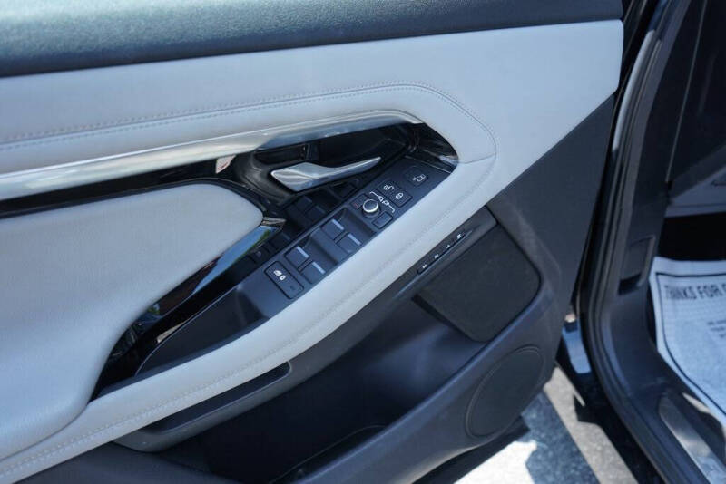 2020 Land Rover Range Rover Evoque R-Dynamic SE