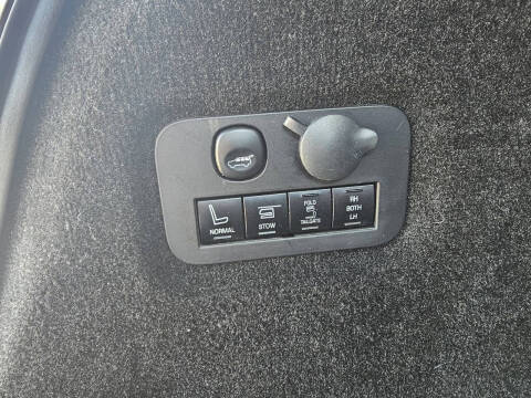 2016 Lincoln MKT EcoBoost