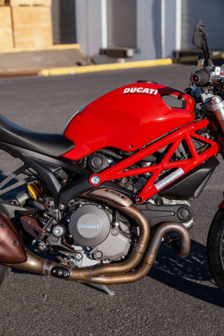 2013 Ducati Monster 1100 EVO