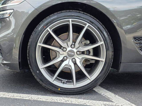 2023 Genesis G70