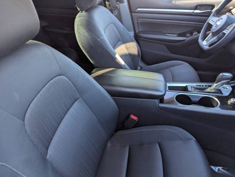 2021 Nissan Altima 2.5 SV