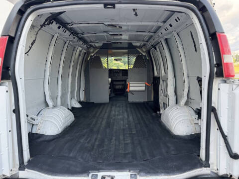 2016 Chevrolet Express 2500