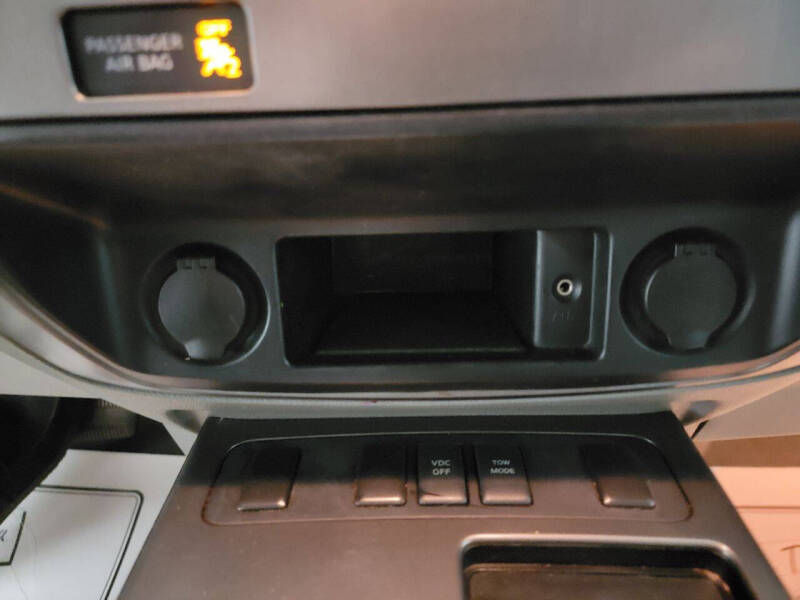 2010 Nissan Armada Titanium