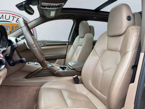 2012 Porsche Cayenne S
