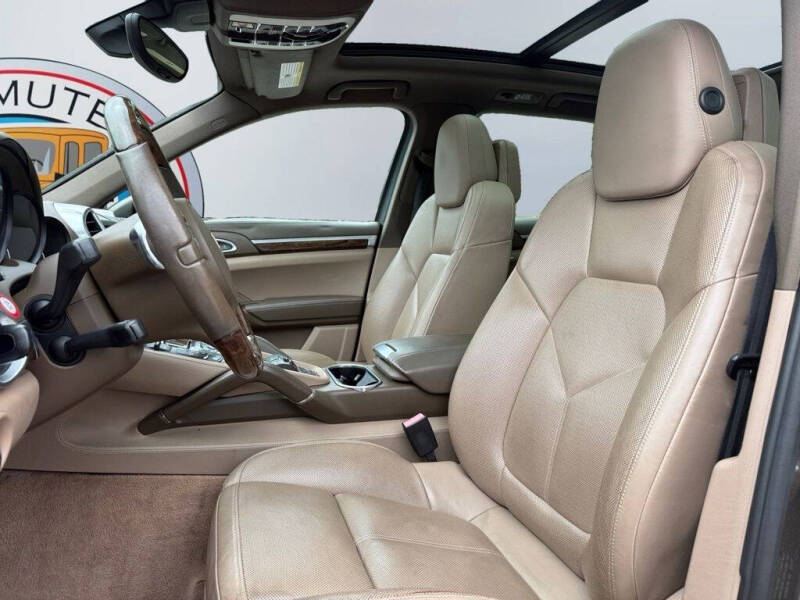 2012 Porsche Cayenne S