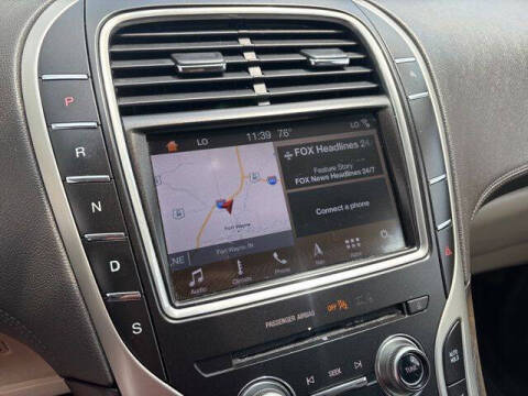 2019 Lincoln Nautilus Select