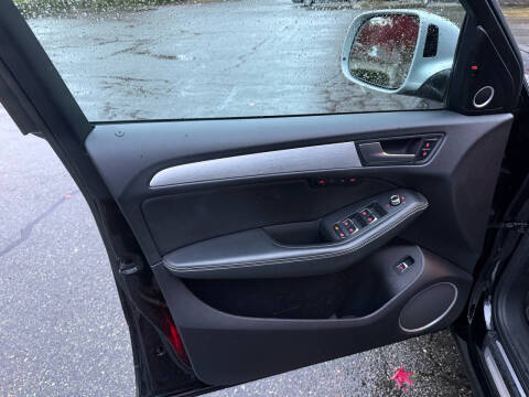 2014 Audi SQ5 3.0T quattro Premium Plus