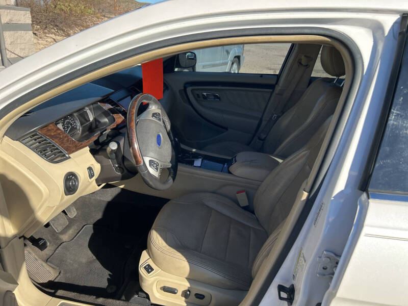 2013 Ford Taurus Limited