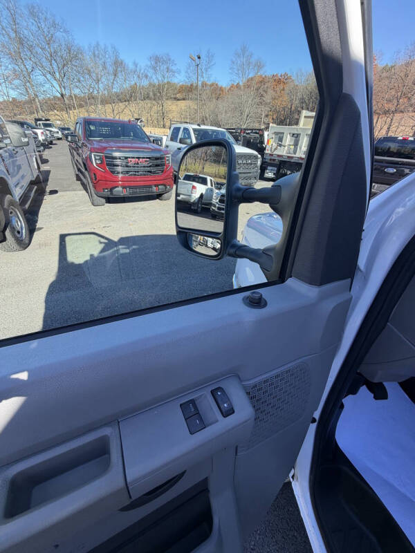 2016 Ford E-Series E-350 SD