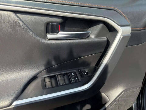 2020 Toyota RAV4 Adventure