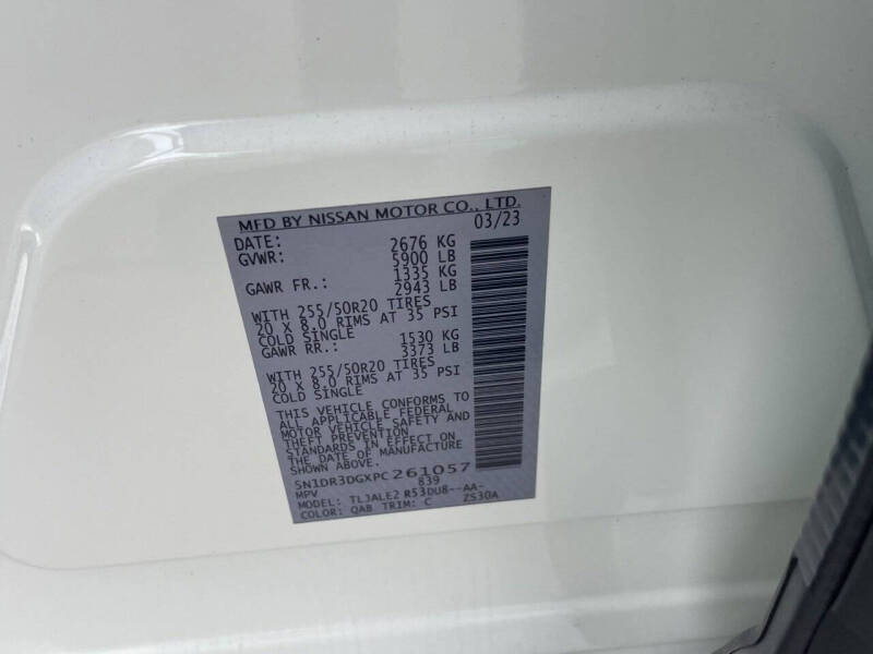 2023 Nissan Pathfinder Platinum