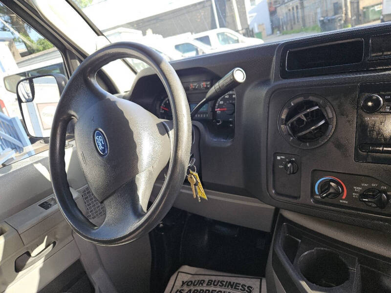 2014 Ford E-Series