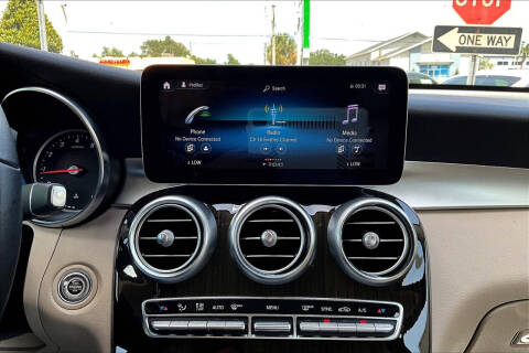 2021 Mercedes-Benz GLC GLC 300