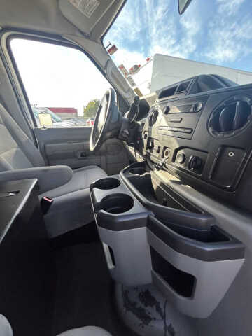 2013 Ford E-Series E-150
