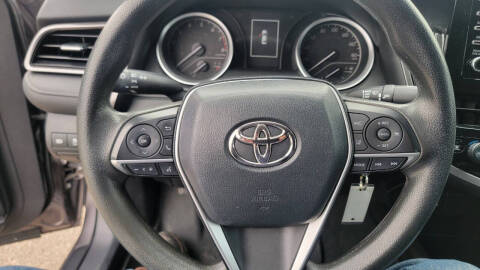 2022 Toyota Camry LE