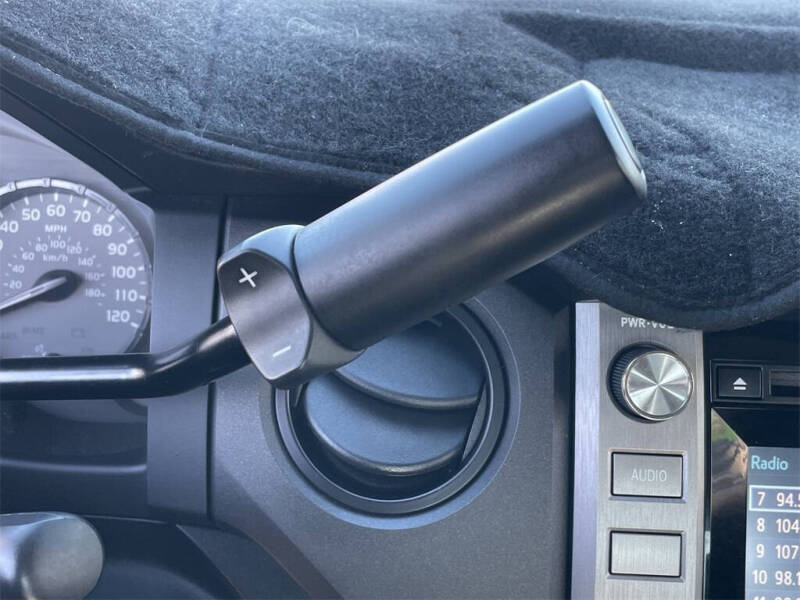 2014 Toyota Tundra SR