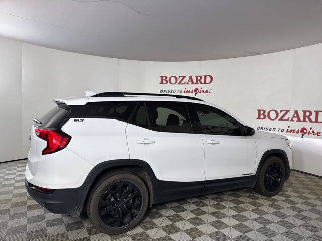 2021 GMC Terrain SLT