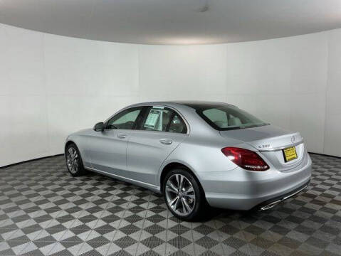 2016 Mercedes-Benz C-Class