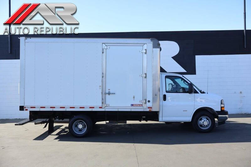 2021 Chevrolet Express 3500