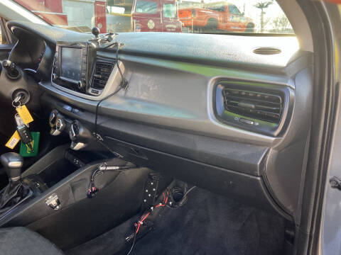 2019 Kia Rio 5-Door S