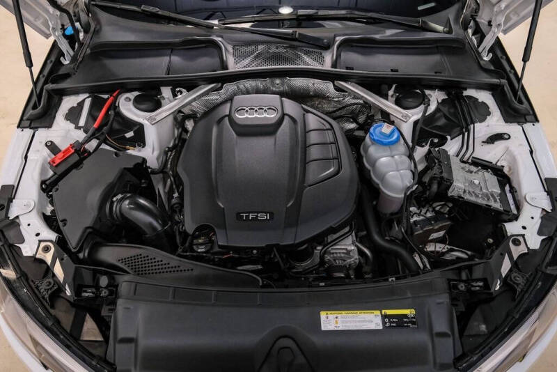 2017 Audi A4 2.0T quattro Premium