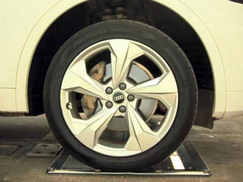 2021 Audi Q5 quattro Premium Plus 45 TFSI