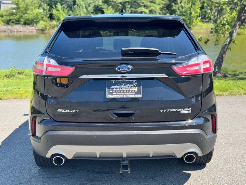 2019 Ford Edge Titanium