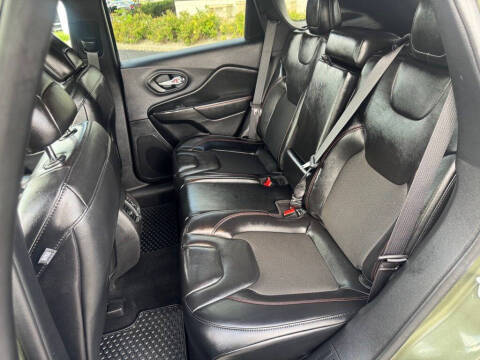 2021 Jeep Cherokee Trailhawk