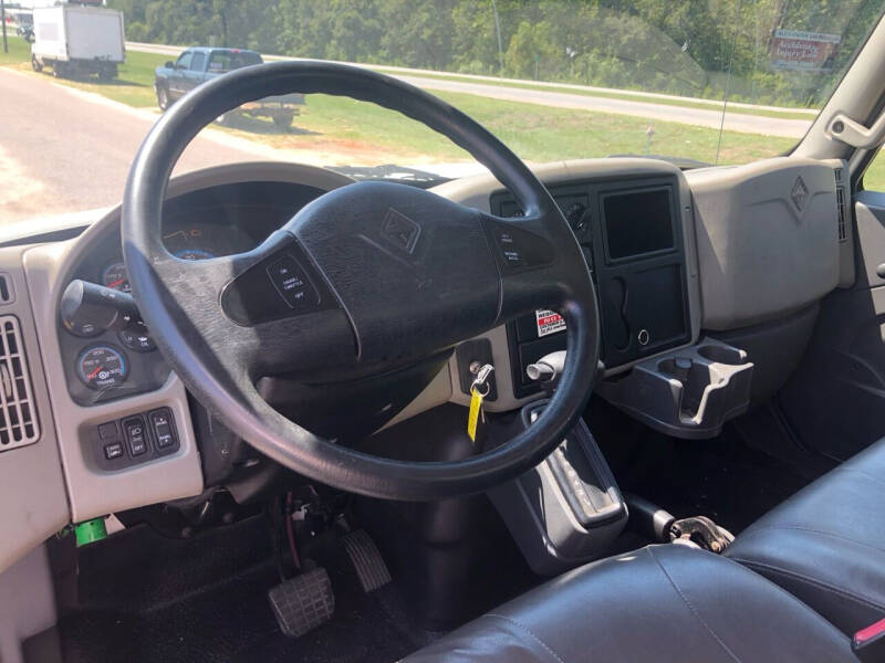 2017 International DuraStar 4300