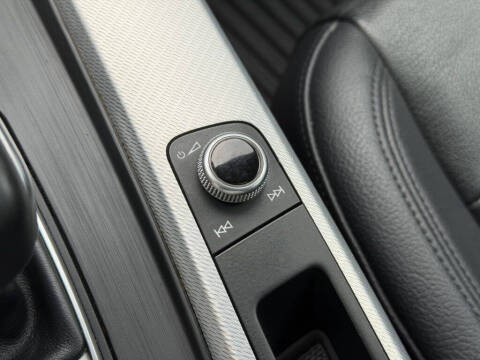 2017 Audi A4 2.0T quattro Premium Plus