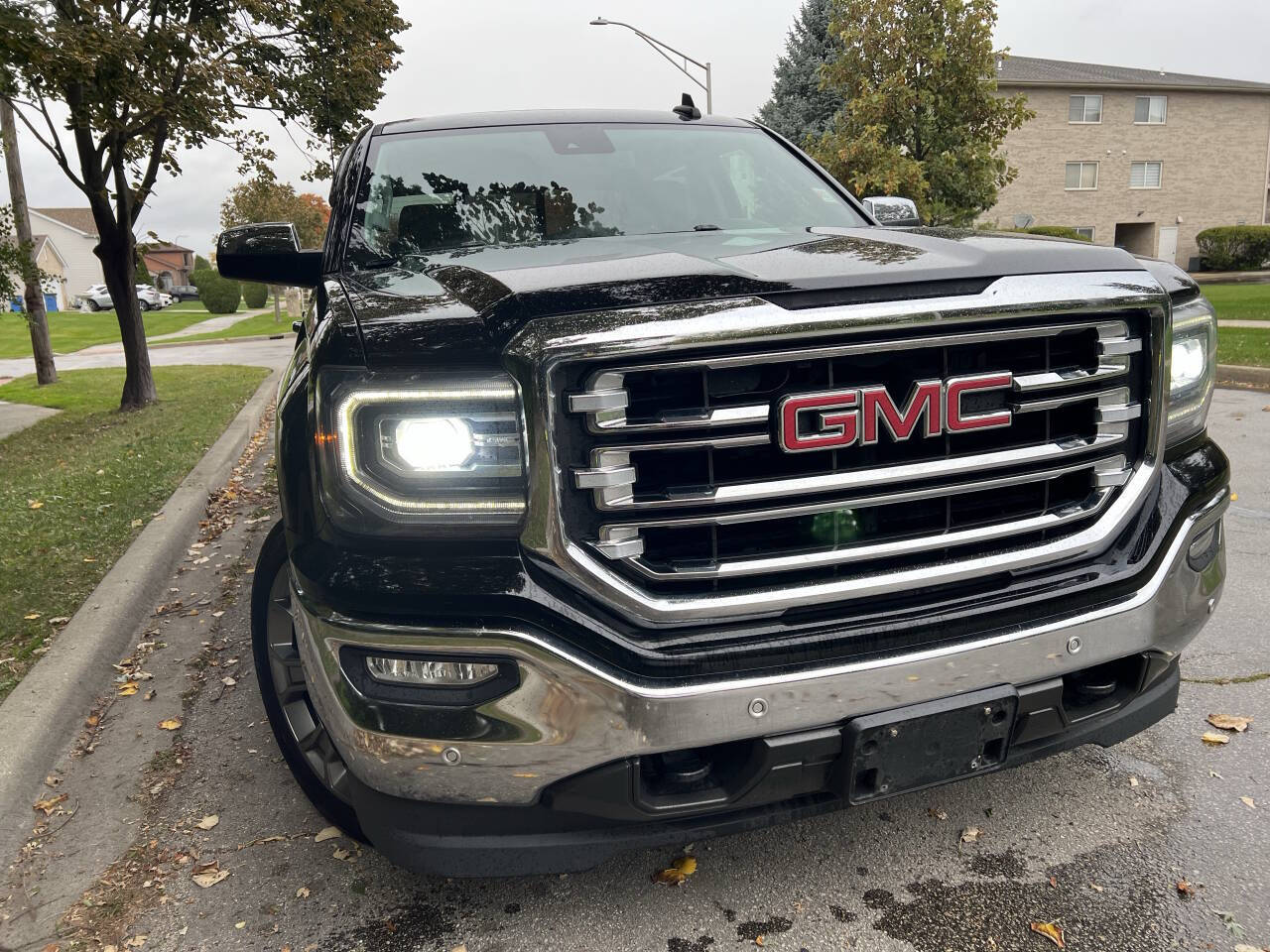 2017 GMC Sierra 1500 SLT 4x4 4dr Crew Cab 5.8 ft. SB's photo