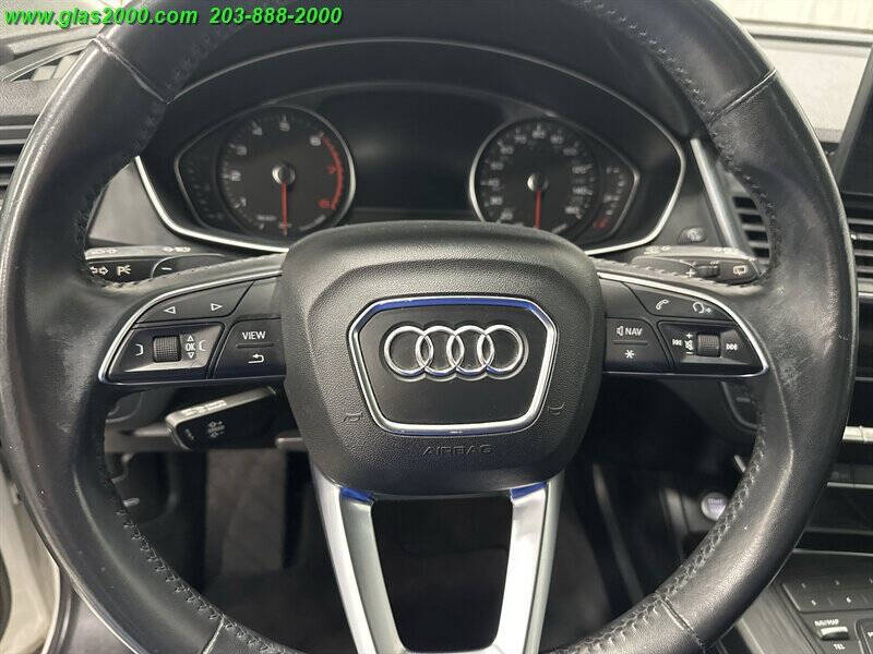 2020 Audi Q5 quattro Premium 45 TFSI