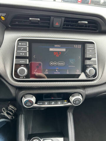 2020 Nissan Kicks SV