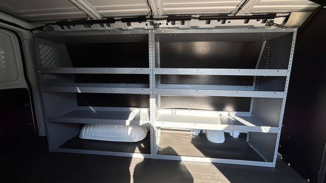 2025 Chevrolet Express 2500